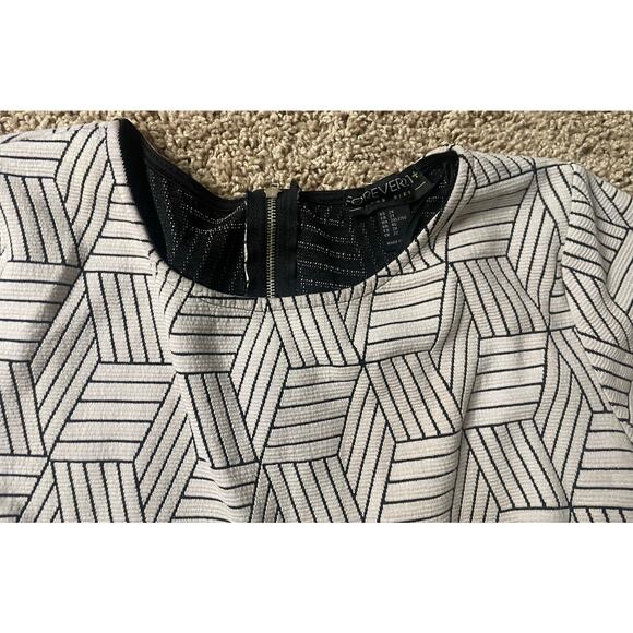 Forever 21 Peplum Top - Size 2X ** - Picture 3 of 5